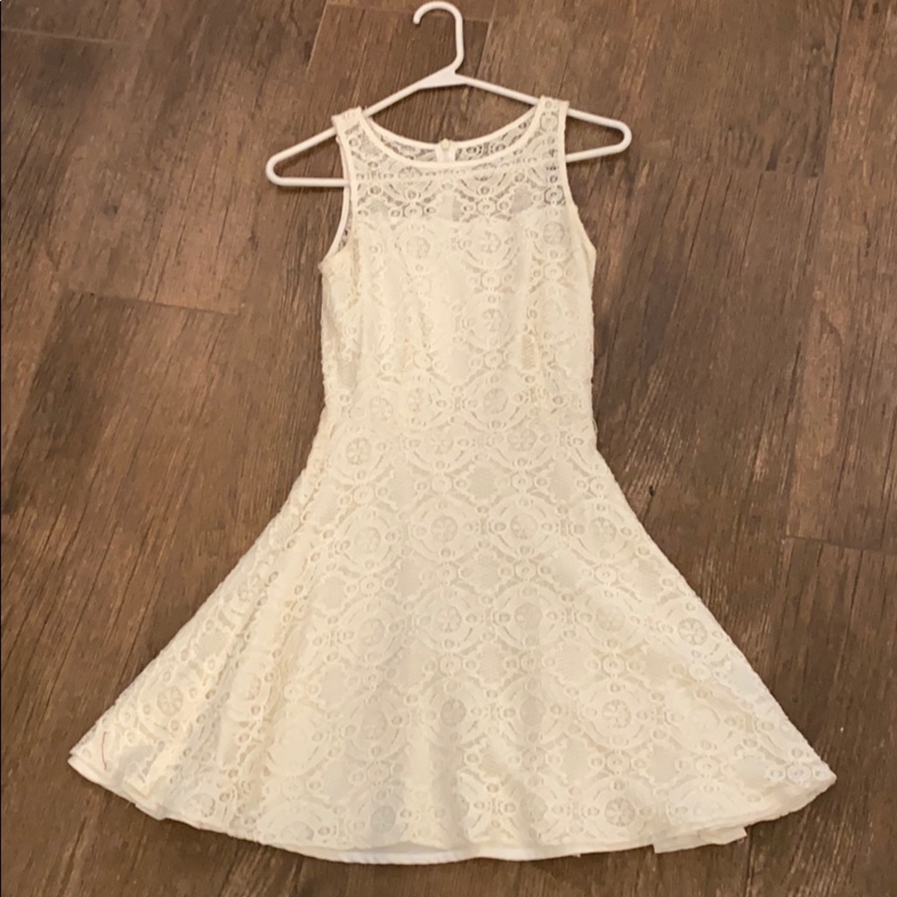 Love...Ady White Dress